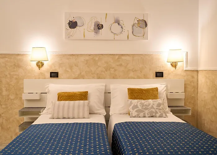 Hotel Ascot 2*