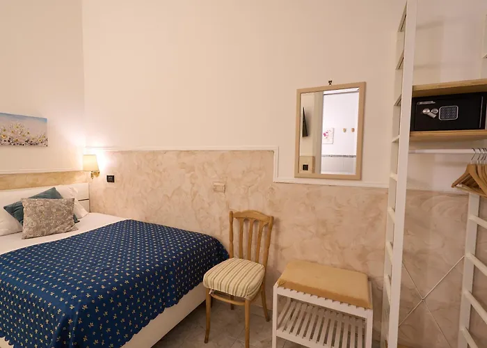Hotel Ascot 2*