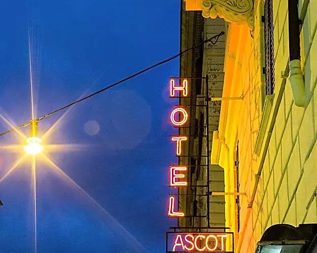 Hotel Ascot 2*